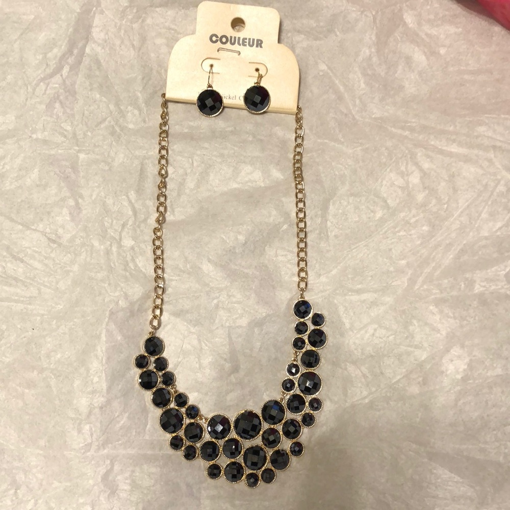 Necklace & earrings